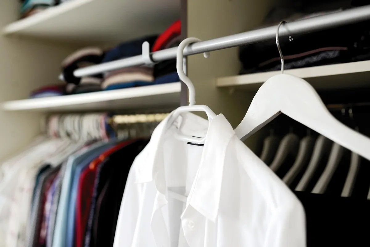 The 10-Piece Starter Wardrobe Checklist for Any Beginner